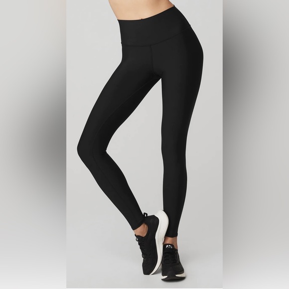 NWT Alo Yoga High Waisted Airlift Leggings Black Color Size XXS - Picture 10 of 10